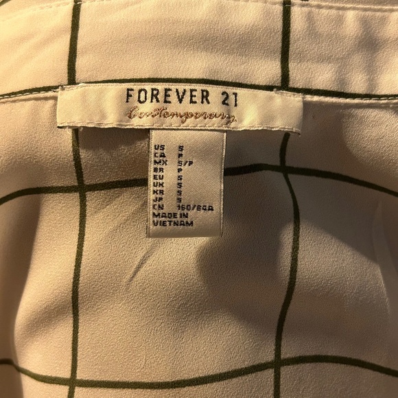 Forever 21 Small White & Green Checkered Shirt - Picture 3 of 4